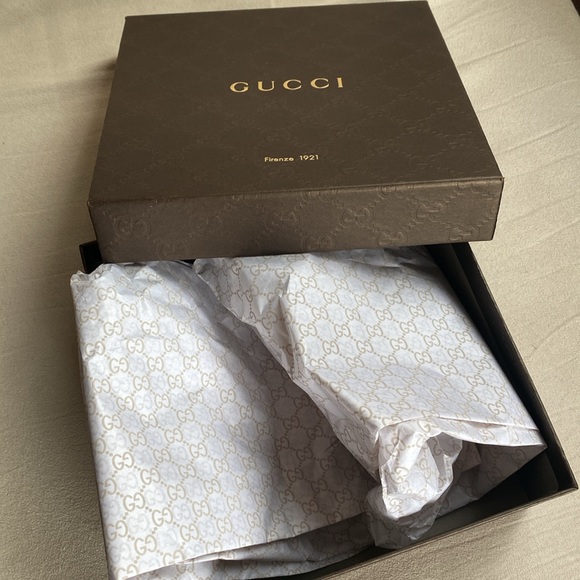 Cucci men’s hat with the original box - Picture 6 of 6